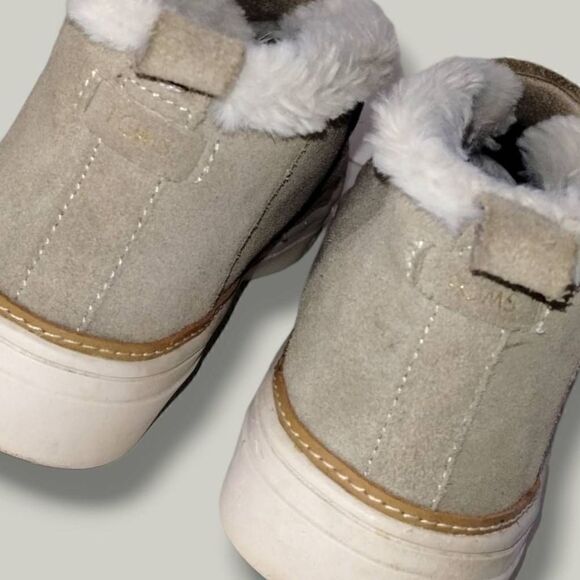 Tom's‎ Womens Fleece Slippers Size 7 Paxton Natural Suede Flat Rubber Sole - Picture 9 of 11
